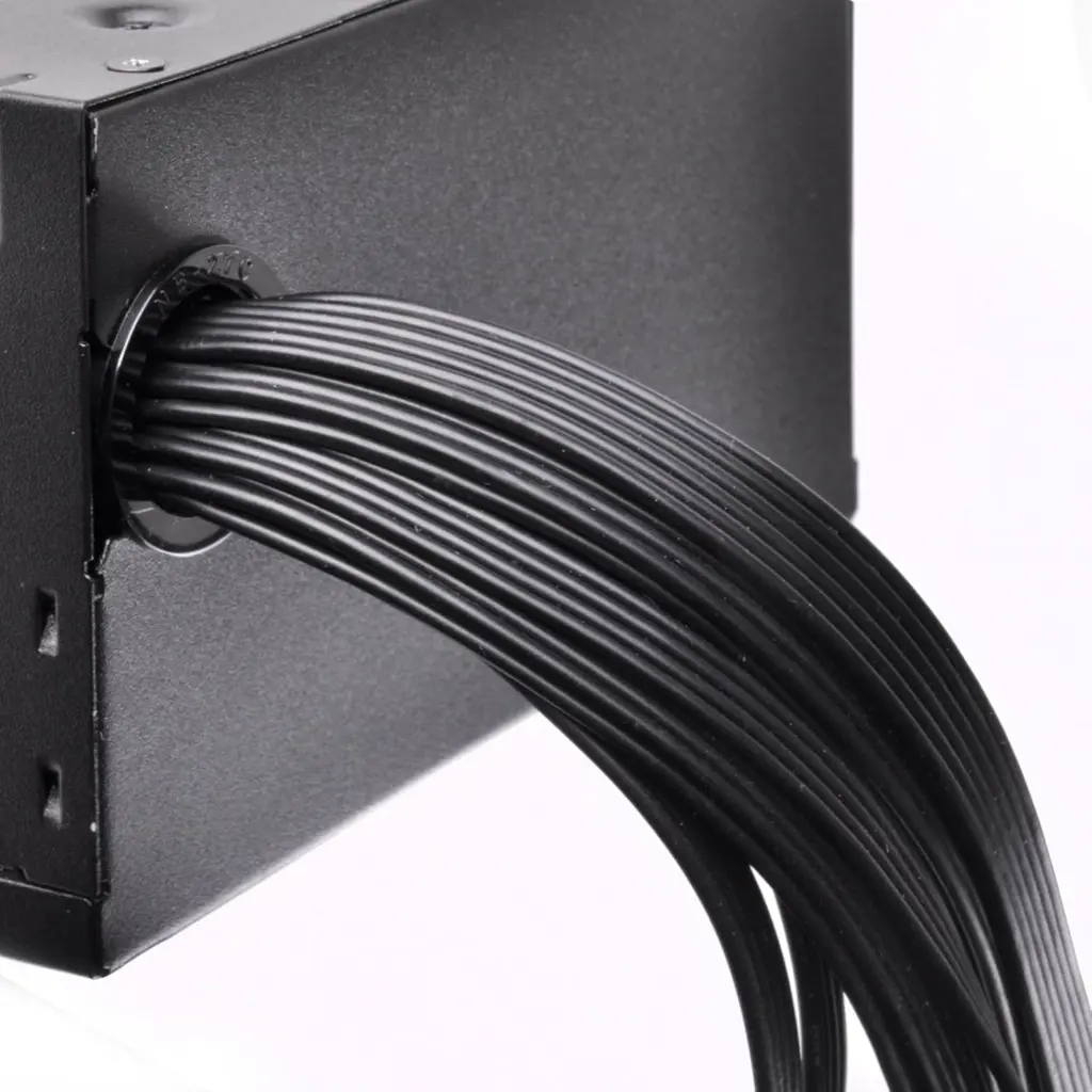 SilverStone- ET550-B-4.webp